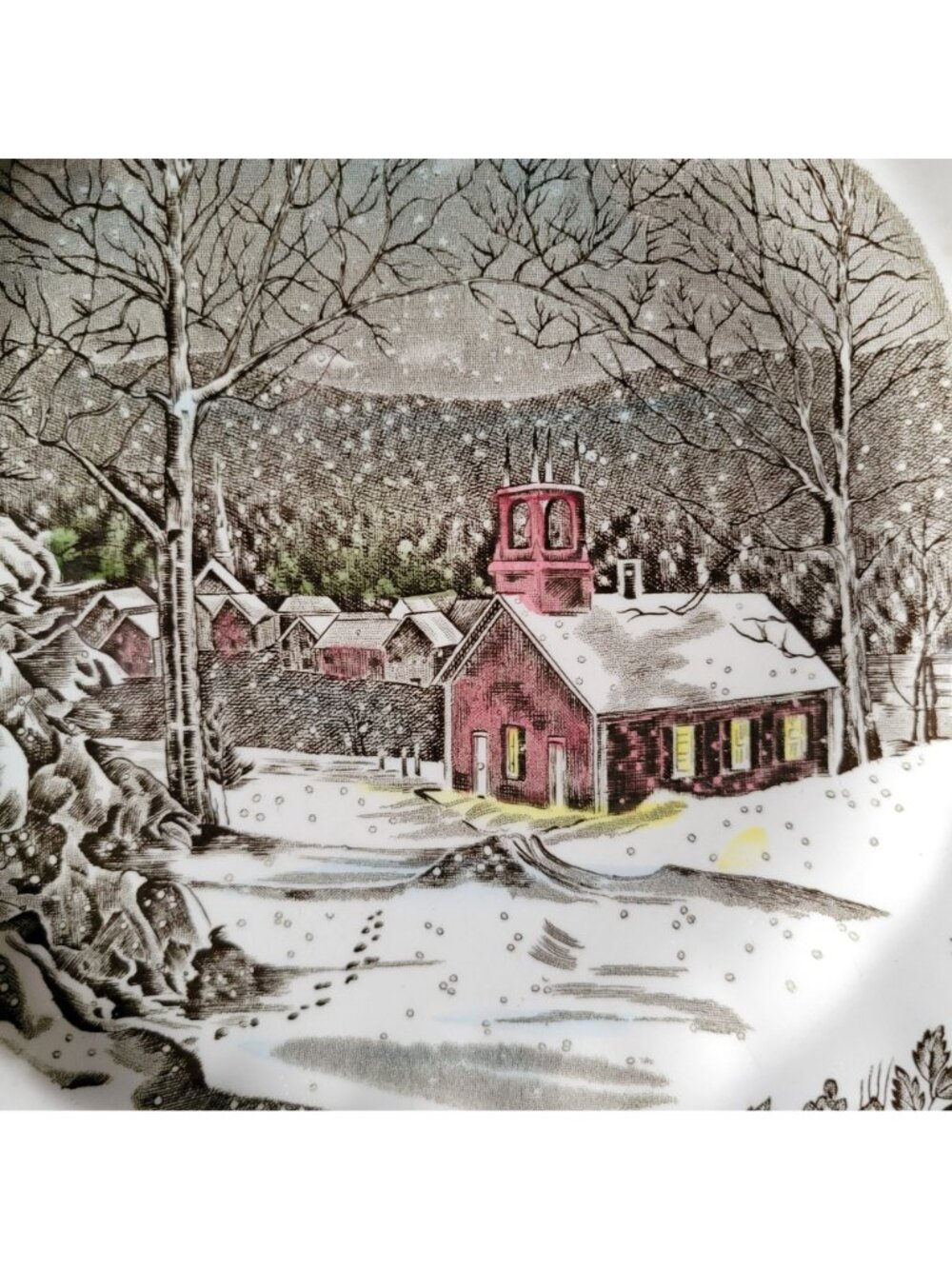 Vintage Johnson Brothers The Friendly Village Dinner Plate "The Schoolhouse" Sce - Picture 3 of 6